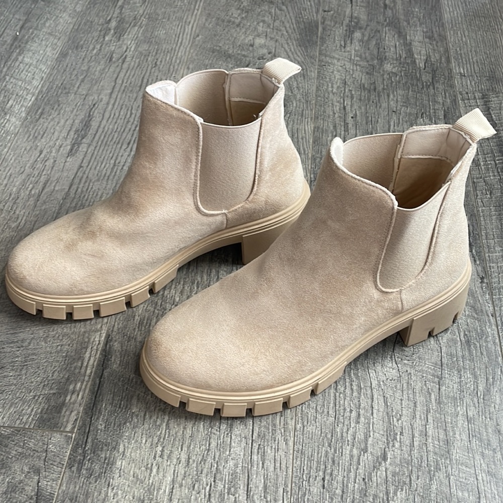Top Moda Boots - Picture 2 of 3